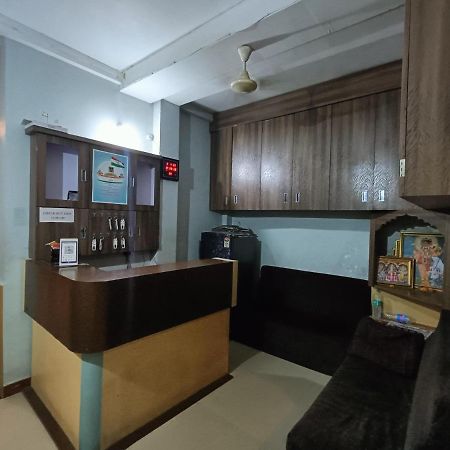 Hotel Chaitanya Maheshwar ภายนอก รูปภาพ